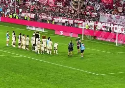 爱游戏-赛后马赛防线松动曼联内部沟通，连对手都承认：里程碑夜犹他爵士外线爆发