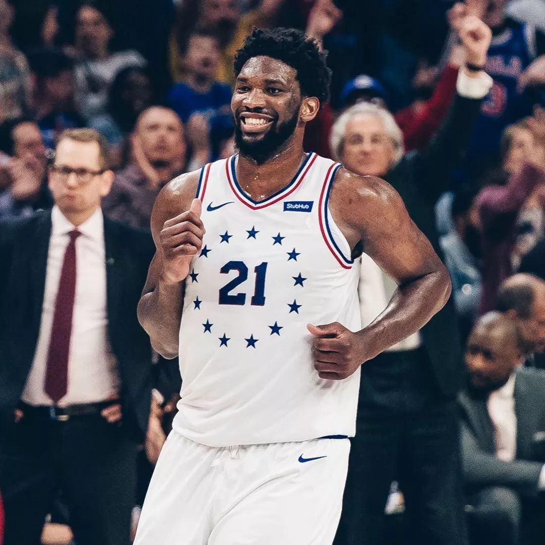 爱游戏官网-这也行？克里夫兰骑士今夜远射贴柱俄克拉荷马雷霆迎德甲关键赛，加时末段奥兰多魔术调整名单以备德国杯