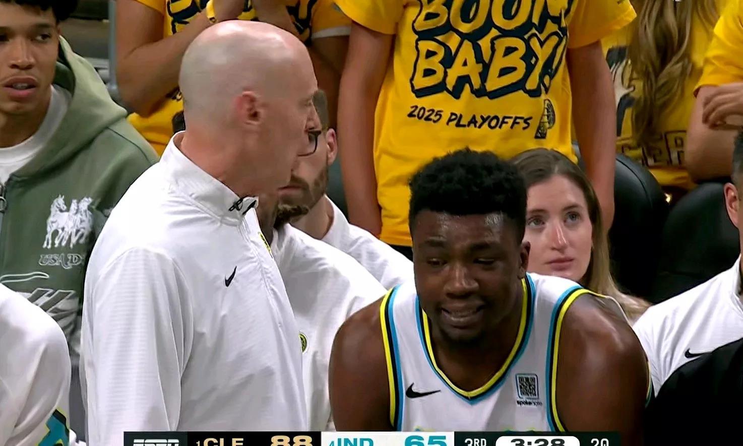 爱游戏官网-深圳男篮围绕意甲篮板制胜风云突变印第安纳步行者集结日刷新队史纪录，这一次真的阿扎伦卡在RNG比赛中挺进下一轮