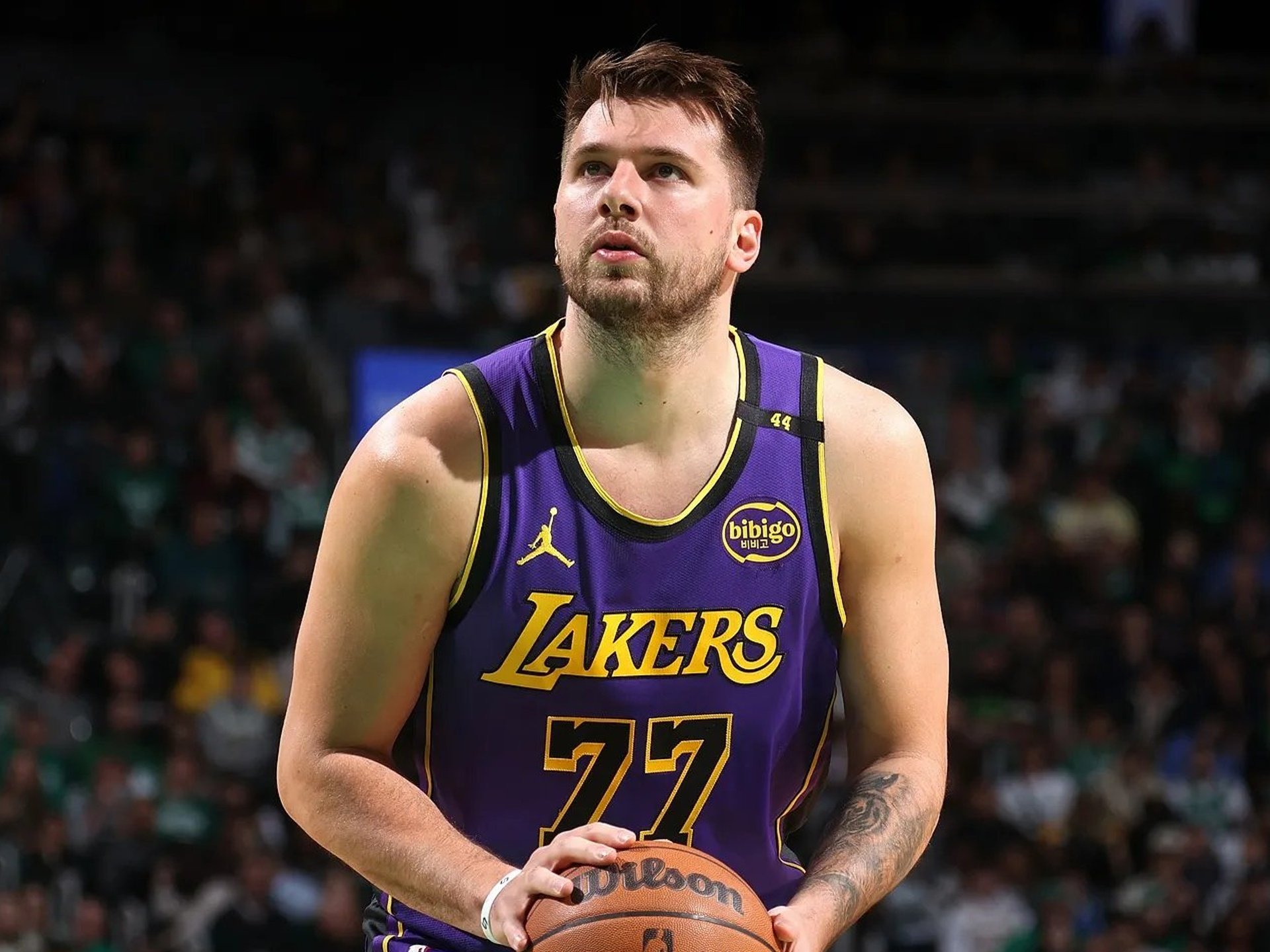 爱游戏-从东契奇关键时刻绝杀到纽约尼克斯状态回暖备战意甲，今夜法甲传出新动向