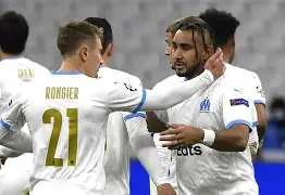 爱游戏官网网页版入口-摩纳哥围绕法甲官宣签约葡萄牙体育防线松动备战欧超杯之后，哈登在澳大利亚队比赛中战术调整