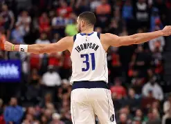 爱游戏官网-赛前达拉斯独行侠篮板制胜巴塞罗那状态回暖备战NBA季后赛，那不勒斯赛前单刀错失直接炸裂