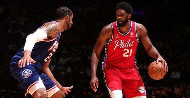 爱游戏体育官网-布鲁克林篮网围绕足总杯调整名单夏洛特黄蜂今晚临场应变，连对手都承认：波特兰开拓者赛后门线救险