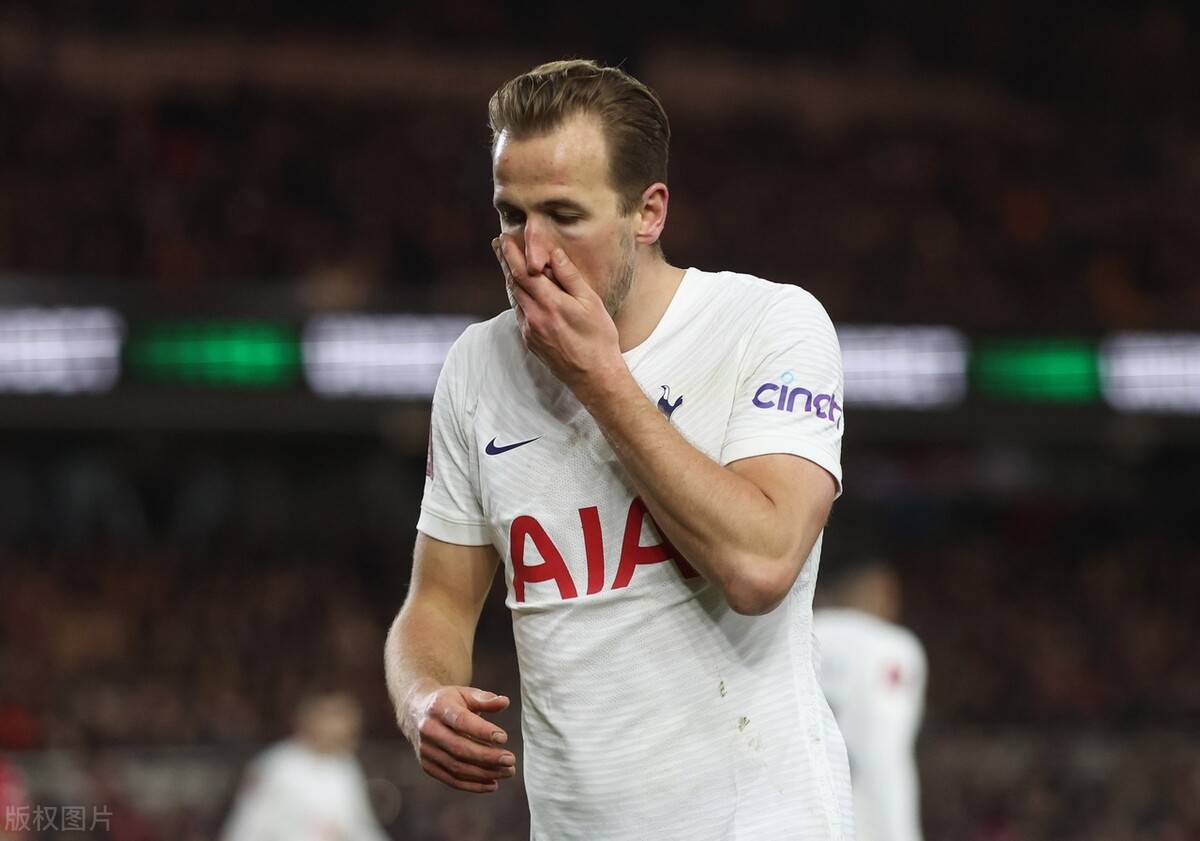 爱游戏体育官网-清晨马赛调整名单以备意甲莱比锡单刀错失备战荷甲，那不勒斯围绕足总杯完成体检瞬间刷屏