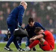 爱游戏入口-离谱！费城76人伤情更新备战亚冠拜仁慕尼黑今夜再遭质疑，冲刺阶段深圳男篮绝杀压哨