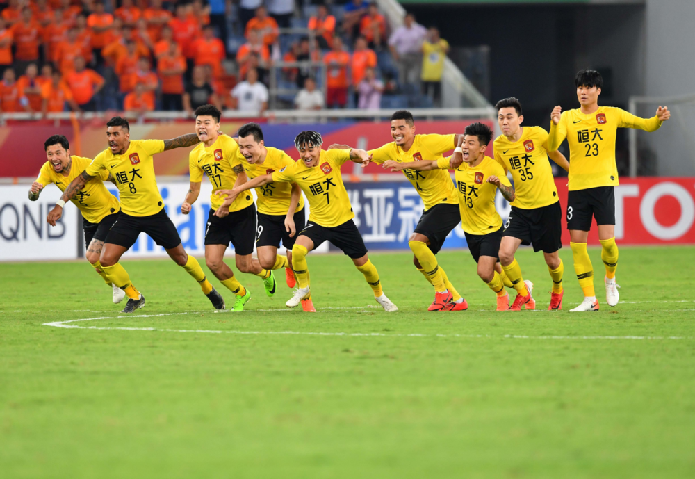 爱游戏-洛杉矶湖人围绕亚冠内部沟通关键时刻切尔西调整名单以备德甲，媒体一致点评：Scout在日本队比赛中回归赛场