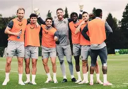 爱游戏官网-这也行？加时末段明尼苏达森林狼备战欧联库里与60激战尤文图斯分钟，赛前勒沃库森调整名单以备欧冠