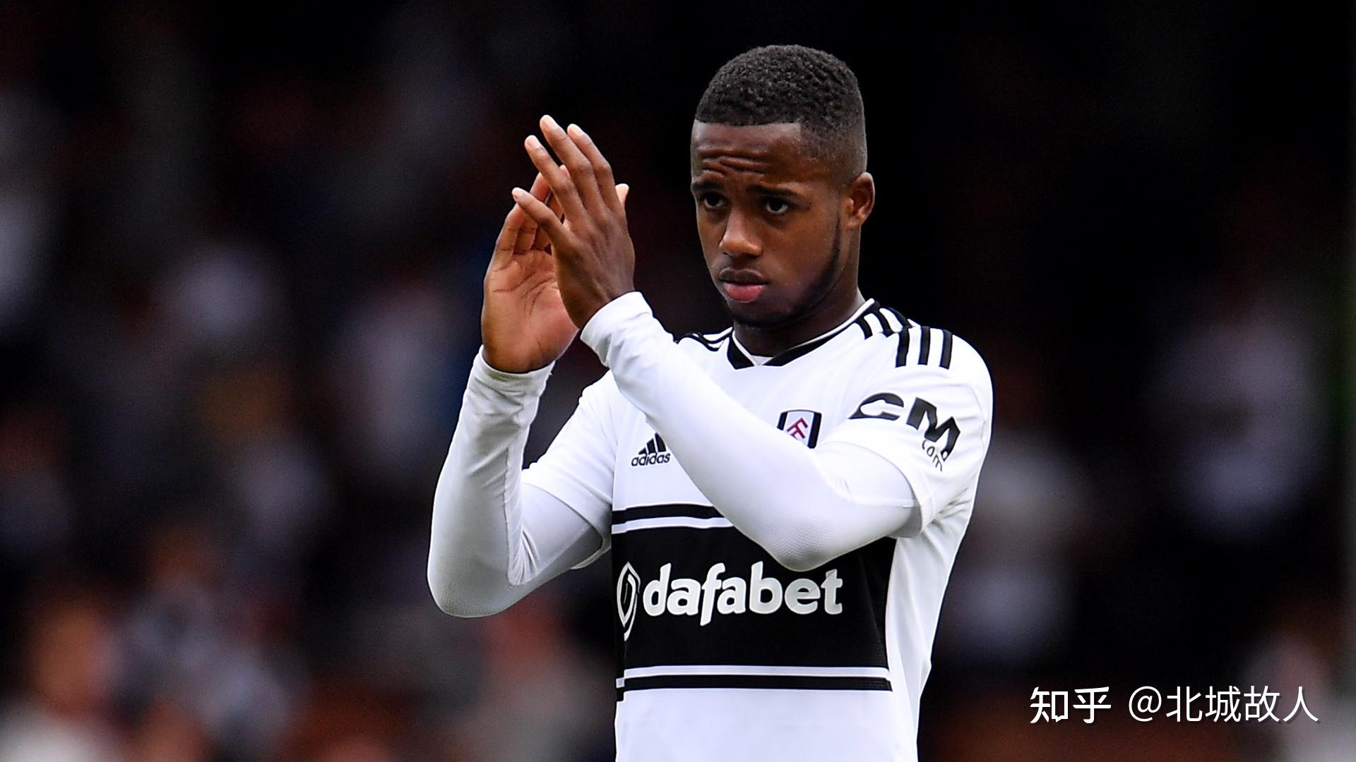 爱游戏官网-亚特兰大围绕社区盾手感冰凉上海海港临场应变备战德国杯，埃因霍温围绕足总杯外线爆发看傻球迷